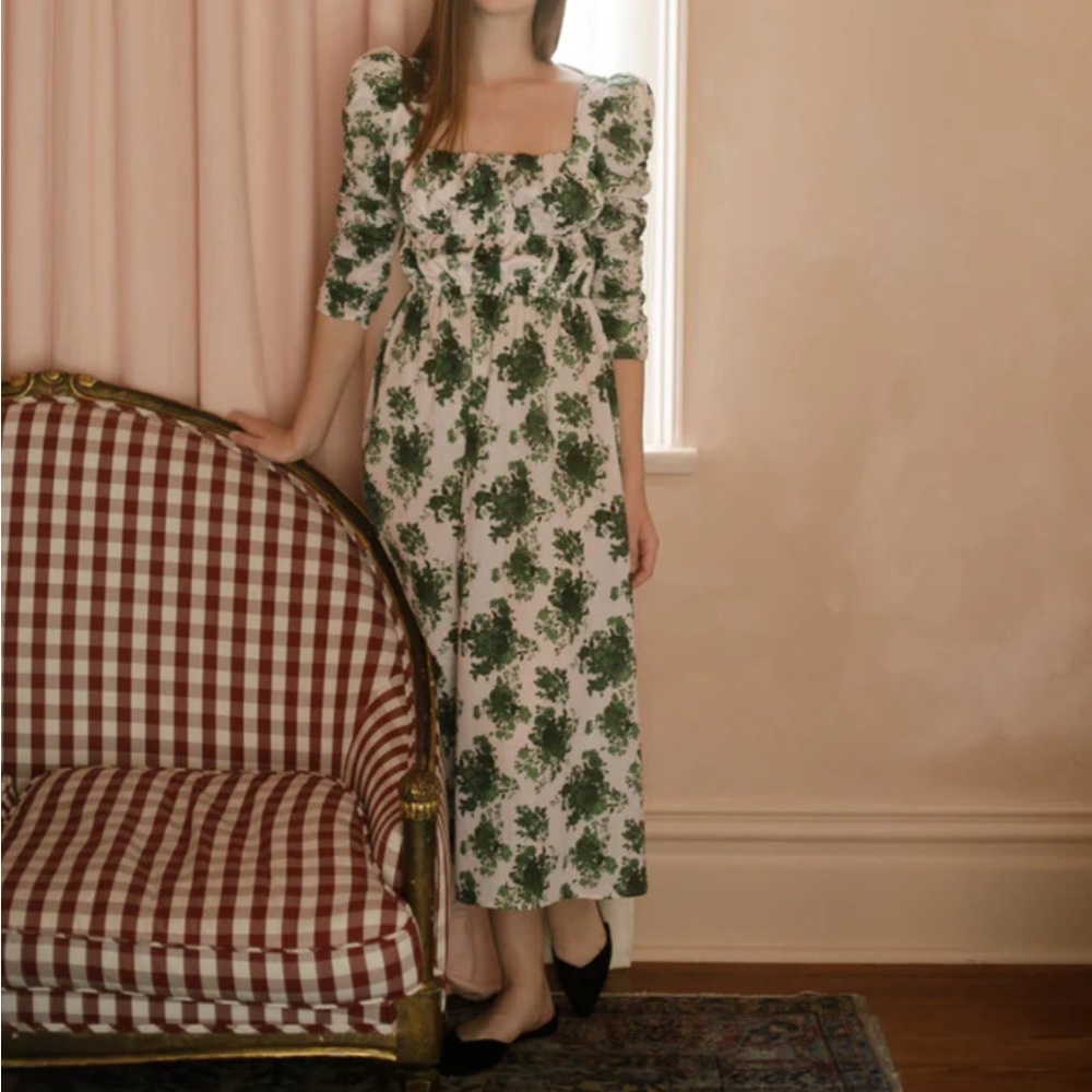 Damaris Bailey Jane square neck ruched sleeve dress